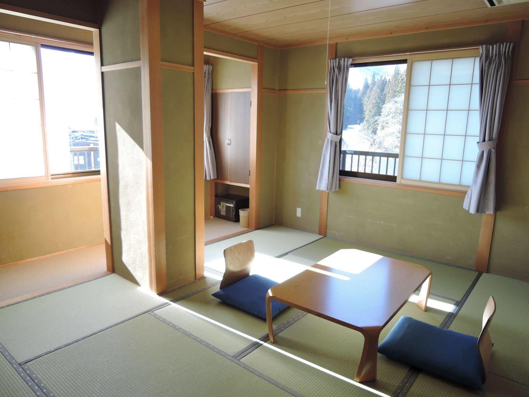 Maruni Ryokan Hakuba Bagian luar foto